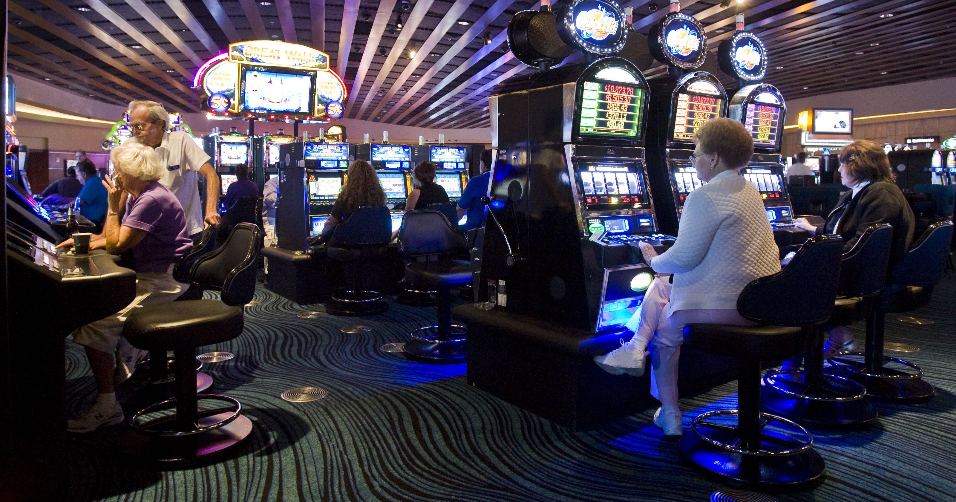 Closest casino to surprise az